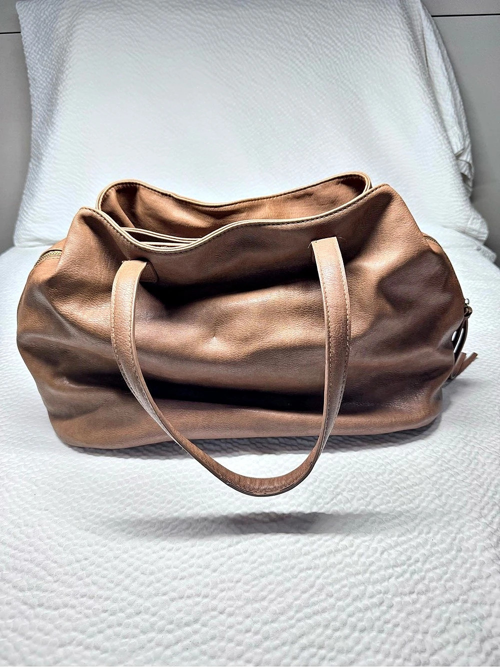 Antik Kraft Large Brown Vegan Leather Three-Compartment Shoulder Tote